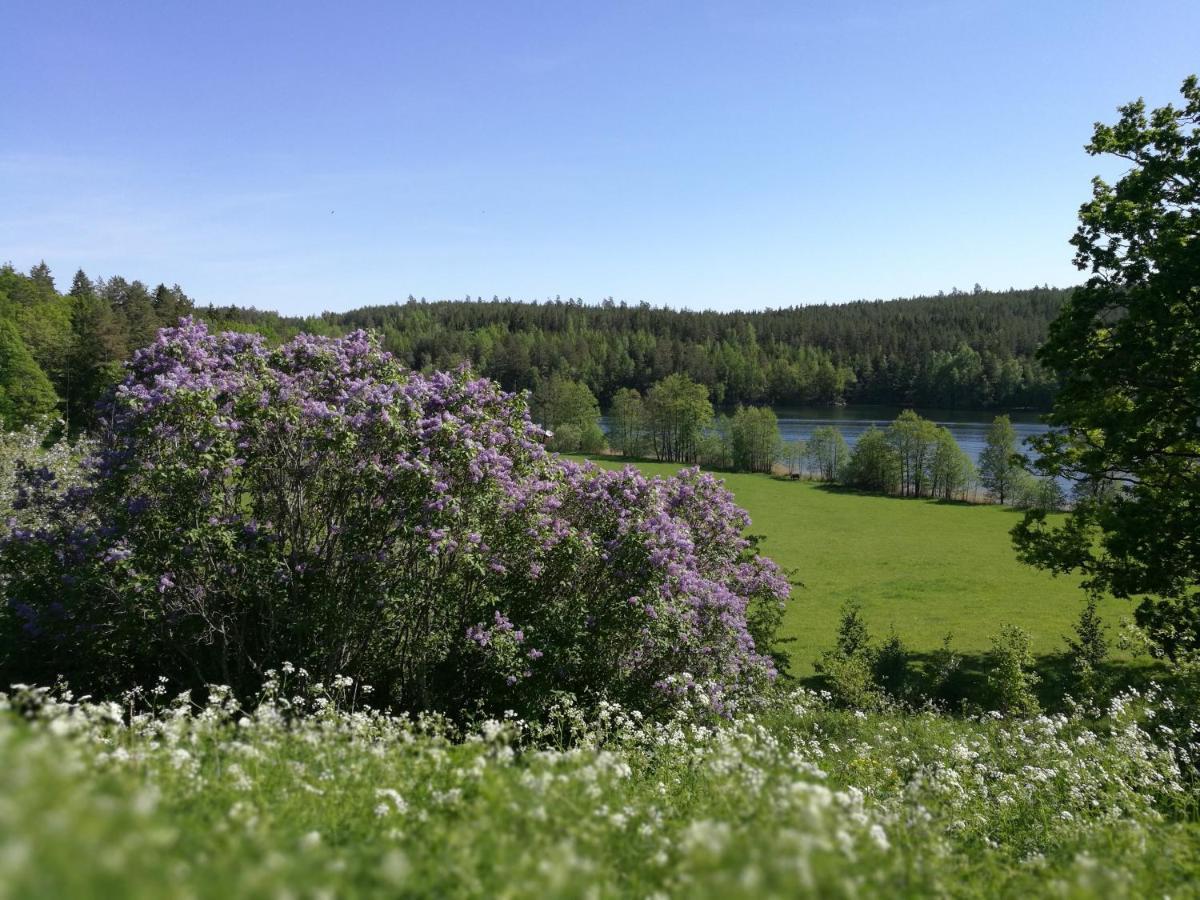 Yxningens Holiday Homes, Cottages And Camping Gusum 外观 照片