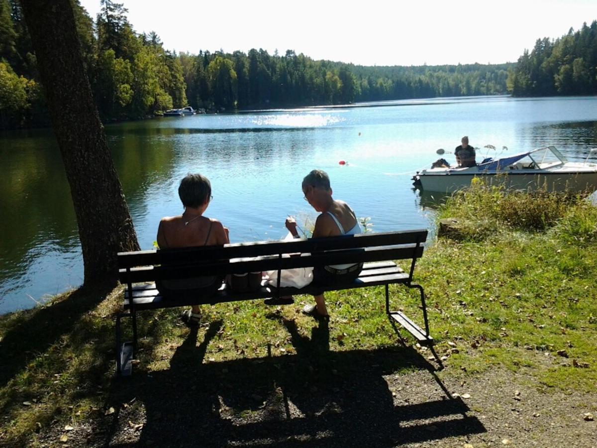 Yxningens Holiday Homes, Cottages And Camping Gusum 外观 照片