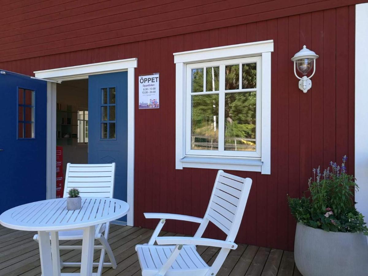 Yxningens Holiday Homes, Cottages And Camping Gusum 外观 照片